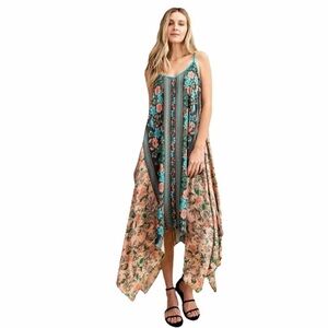 NWT Kori Flower Mixed Dress Handkerchief Hem med
